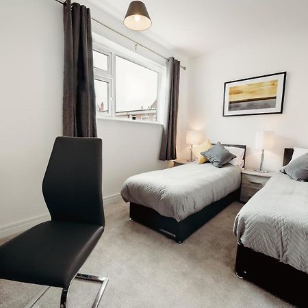 Arlan Apartments Comfort And Ease, Hinckley Ngoại thất bức ảnh